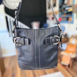 Coach Vintage Soho Shoulder Bag. EUC 🖤✨